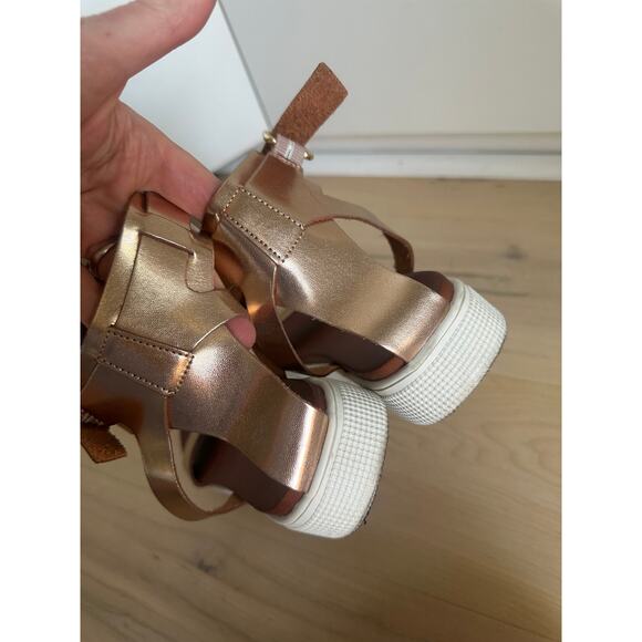 MIA Women's Ellen Round Toe Metallic Flat Sandal Ankle Strap Leather Copper S 10 - Picture 10 of 12